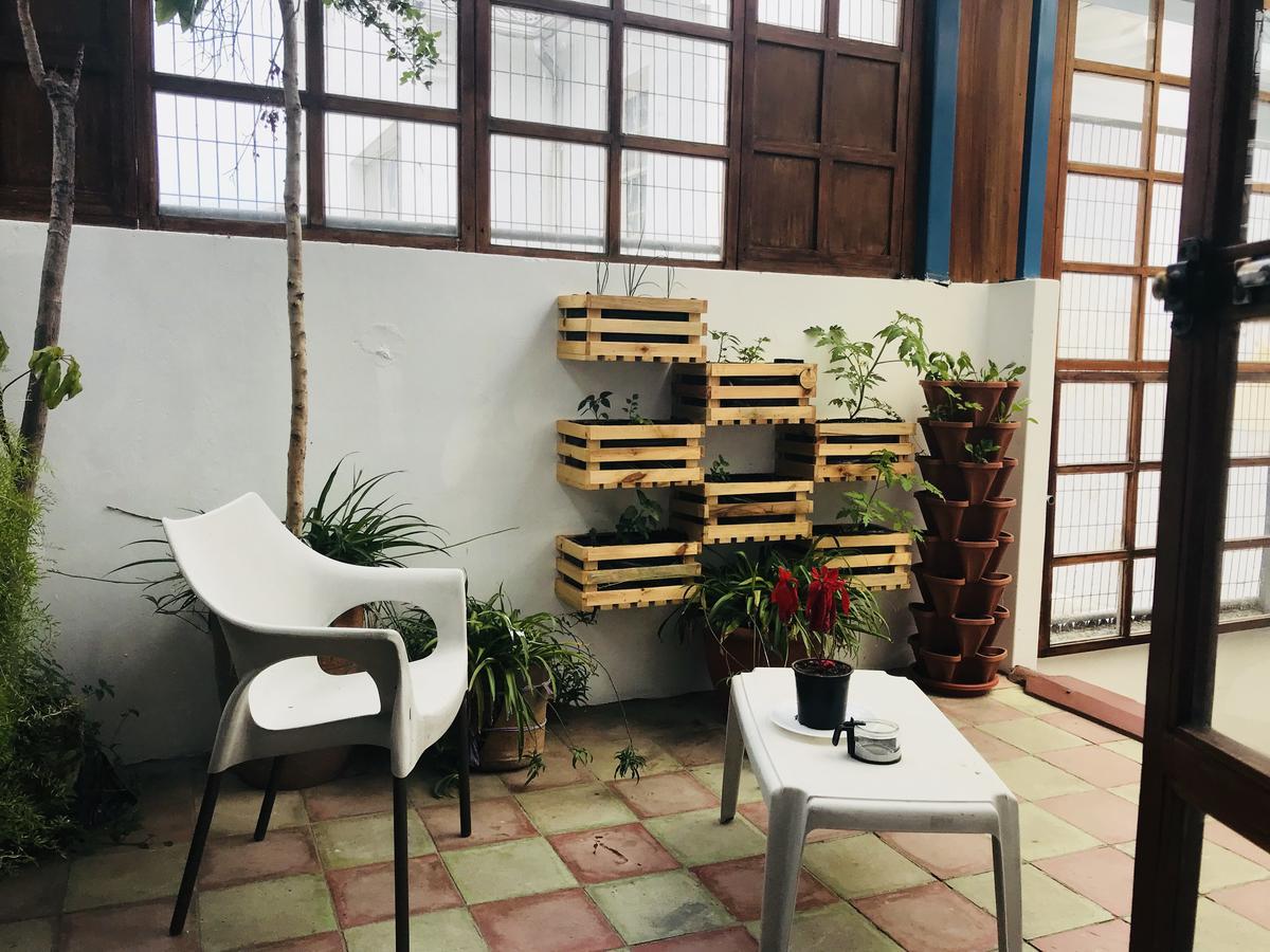 Hostal Posada Del Maple Quito Buitenkant foto