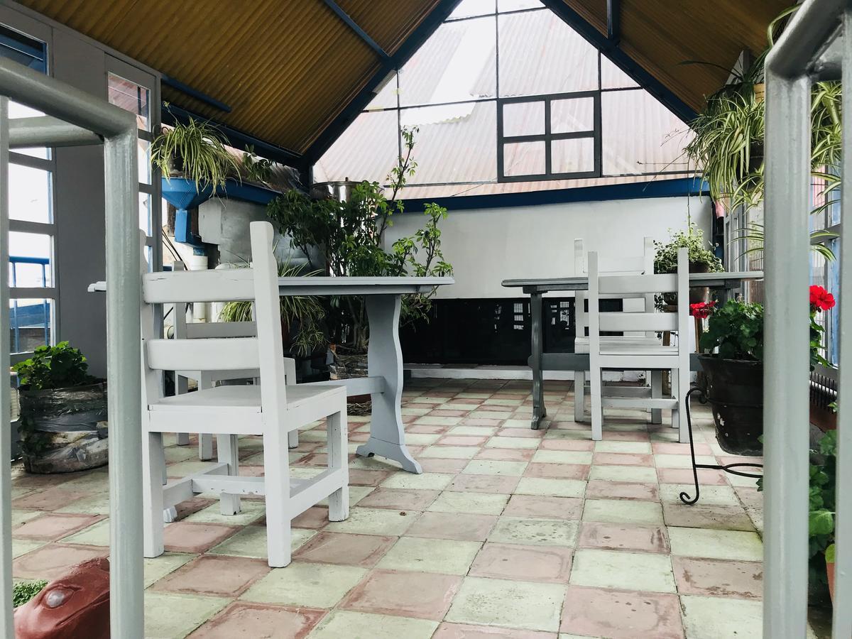 Hostal Posada Del Maple Quito Buitenkant foto