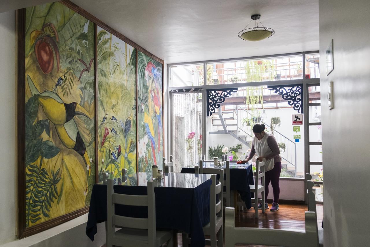 Hostal Posada Del Maple Quito Buitenkant foto